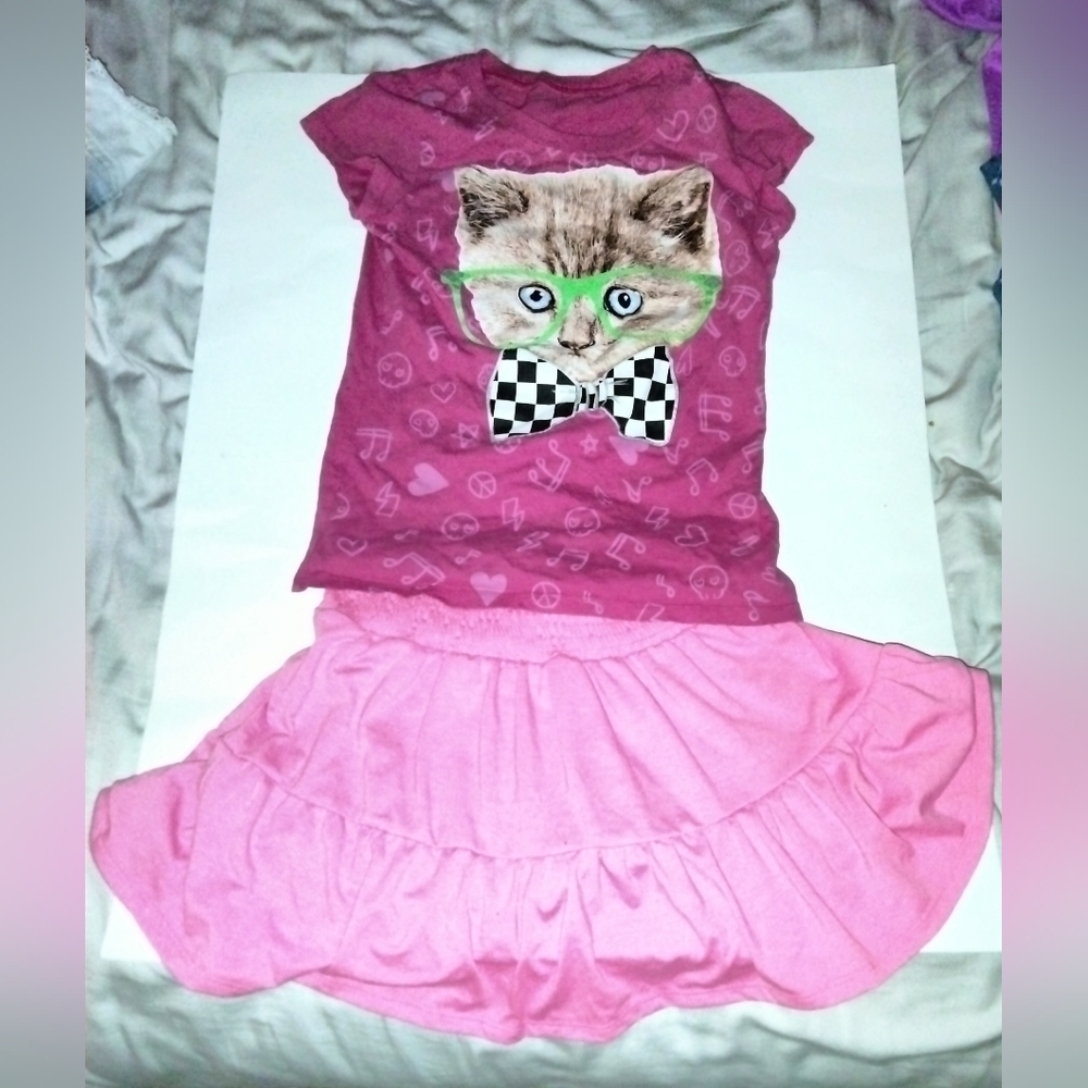 Girl's Outfit